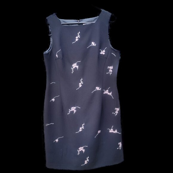 NWT - Fully Lined Black Dress Pink/White Embriodered (Sz 14) - Picture 9 of 9